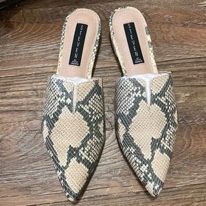 Steve Madden mules